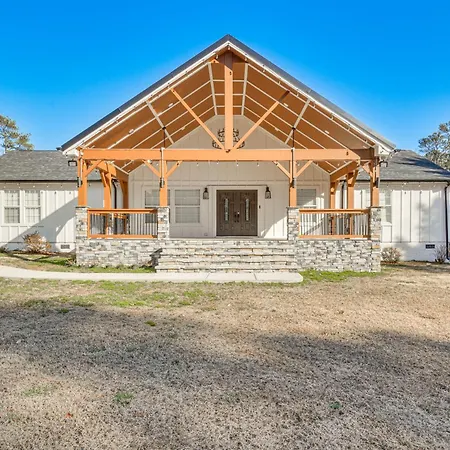 8 Mi To Jordan Lake Spacious New Hill Home